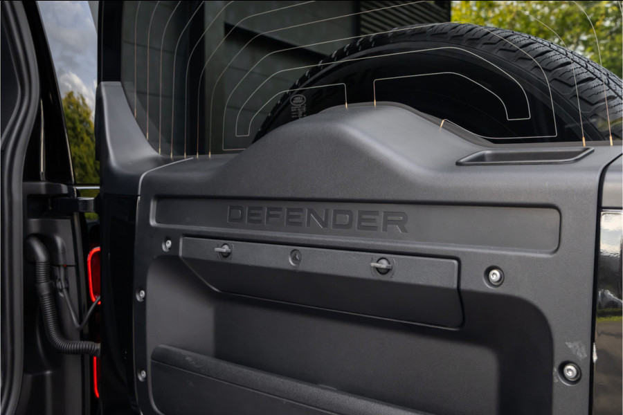 Land Rover Defender 3.0 D250 110 SE Commercial - Standkachel - Black Pack