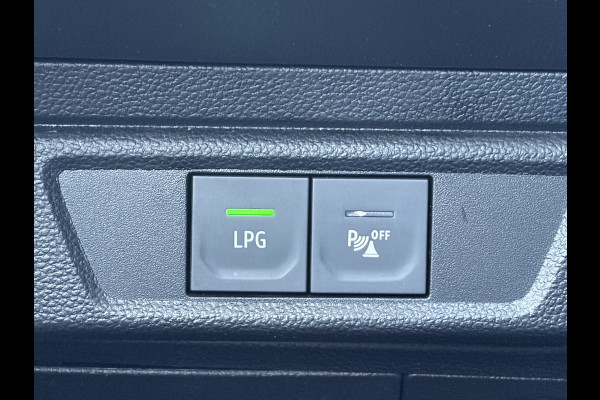 Dacia Jogger 7-Pers 1.0 TCe 100 ECO-G 7p. Carplay Dakrails 7 Persoons