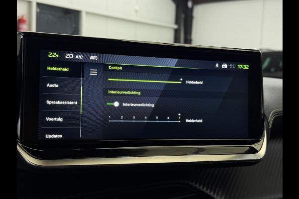 Peugeot 2008 1.2 PureTech 130 GT CarPlay Trekhaak Camera