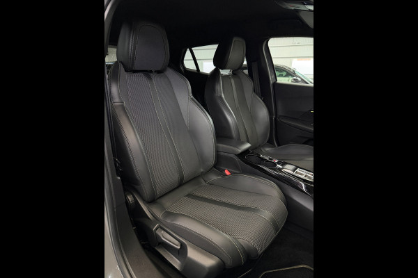 Peugeot 2008 1.2 PureTech 130 GT CarPlay Trekhaak Camera