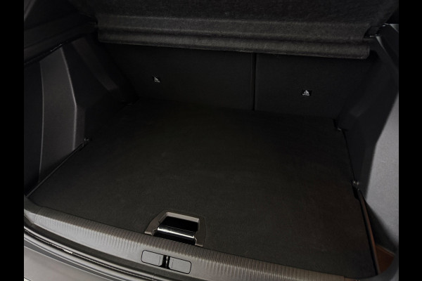 Peugeot 2008 1.2 PureTech 130 GT CarPlay Trekhaak Camera