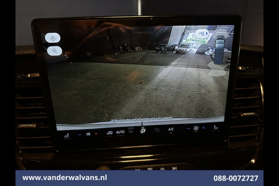 Ford Transit 2.0 TDCI 130pk L3H2 Euro6 Airco | Camera | Navigatie | Cruisecontrol | Stoelverwaming Verwarmde voorruit, Elektrisch verstelbare bestuurdersstoel, Parkeersensoren, Bijrijdersbank