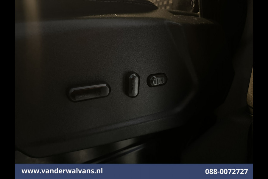 Ford Transit 2.0 TDCI 130pk L3H2 Euro6 Airco | Camera | Navigatie | Cruisecontrol | Stoelverwaming Verwarmde voorruit, Elektrisch verstelbare bestuurdersstoel, Parkeersensoren, Bijrijdersbank