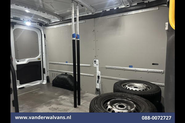 Ford Transit 2.0 TDCI 130pk L3H2 Euro6 Airco | Camera | Navigatie | Cruisecontrol | Stoelverwaming Verwarmde voorruit, Elektrisch verstelbare bestuurdersstoel, Parkeersensoren, Bijrijdersbank