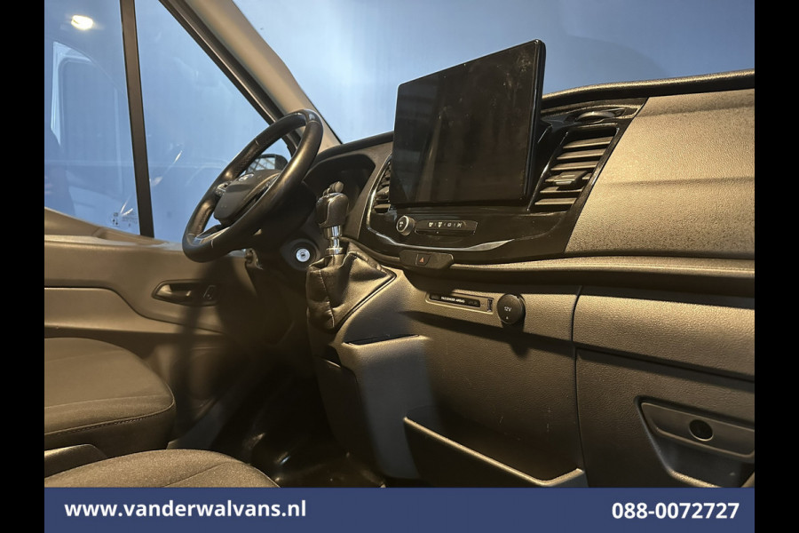 Ford Transit 2.0 TDCI 130pk L3H2 Euro6 Airco | Camera | Navigatie | Cruisecontrol | Stoelverwaming Verwarmde voorruit, Elektrisch verstelbare bestuurdersstoel, Parkeersensoren, Bijrijdersbank