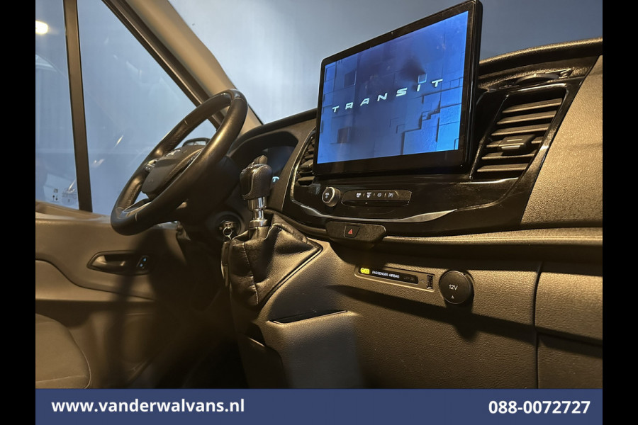 Ford Transit 2.0 TDCI 130pk L3H2 Euro6 Airco | Camera | Navigatie | Cruisecontrol | Stoelverwaming Verwarmde voorruit, Elektrisch verstelbare bestuurdersstoel, Parkeersensoren, Bijrijdersbank