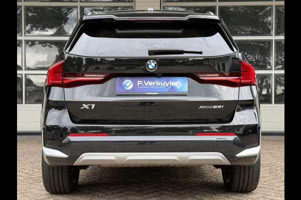 BMW X1 xDrive23i X LINE | PANORAMA | ELEKTRISCHE STOELEN | SPORTSTOELEN | LEDER | HARMAN KARDON | NEDERLANDE AUTO |