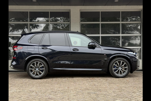BMW X5 xDrive50e M SPORT | PANORAMA | HARMAN KARDON | DRIVING ASS. PROFF | TREKHAAK | COMFORT STOELEN |