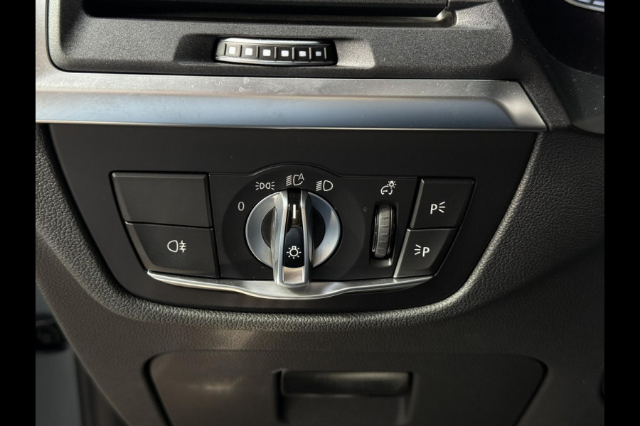 BMW X3 xDrive30e M SPORT | PANORAMA | M SPORT REMMEN | CAMERA | LASER | SAFETY PAKKET | HEAD UP |