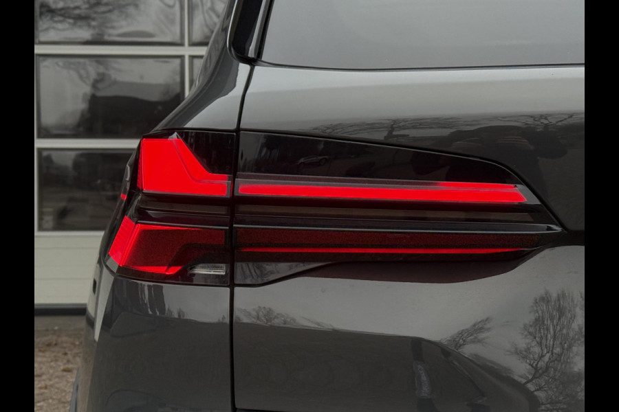 BMW X5 xDrive50e M SPORT PRO | PANORAMA | HARMAN KARDON | TREKHAAK | M STOELEN | ICONIC GLOW |