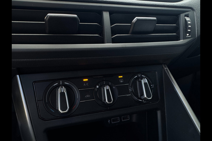 Volkswagen Polo 1.0 MPI Comfortline TREKHAAK / CARPLAY / NAVI / CRUISE / NL AUTO MET NAP