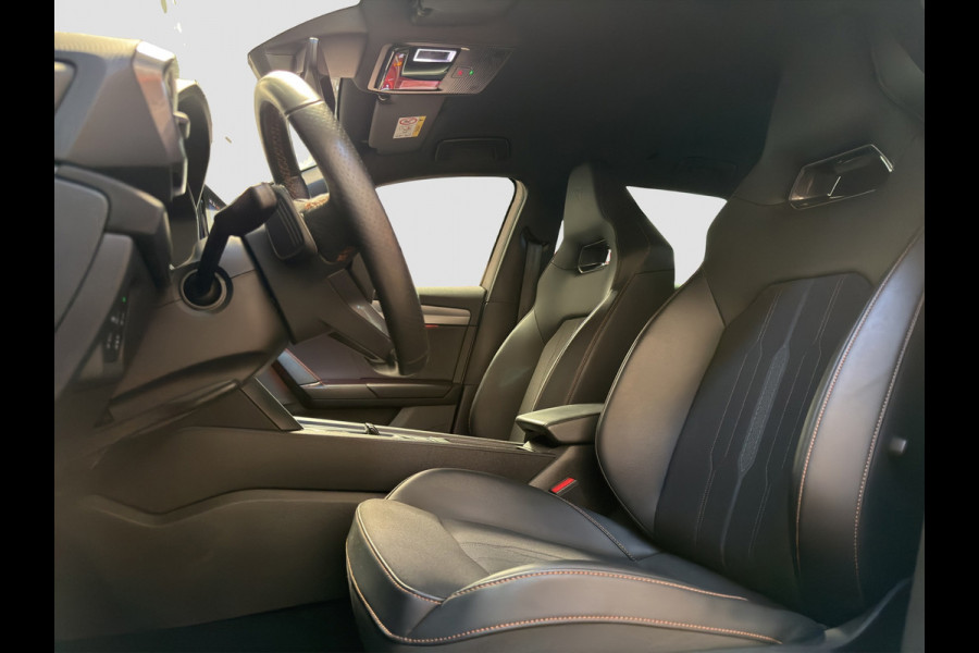 CUPRA Leon Sportstourer 1.4 e-Hybrid VZ Performance|Keyless|Matrix LED|Camera|Kuipstoelen