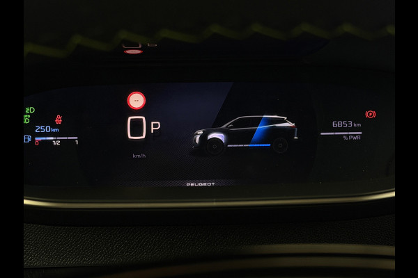 Peugeot 2008 1.2 Hybrid 145 GT CarPlay 360° Camera