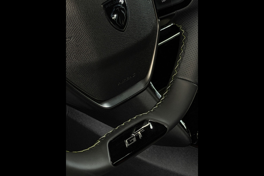 Peugeot 2008 1.2 Hybrid 145 GT CarPlay 360° Camera