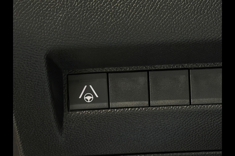 Peugeot 2008 1.2 Hybrid 145 GT CarPlay 360° Camera