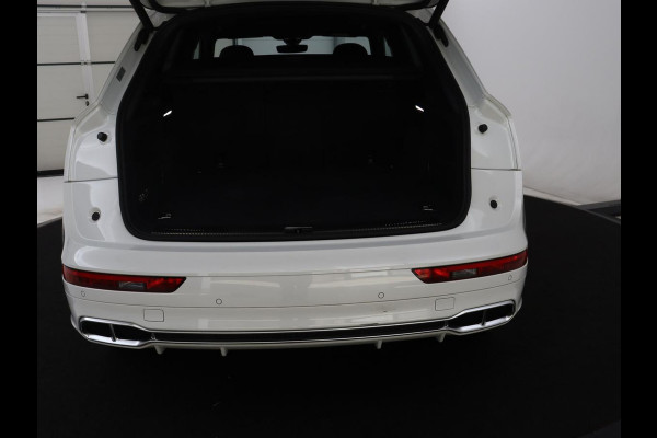 Audi Q5 55 TFSI e quattro Competition | SOH 91.8% | Leder | Panoramadak | Adaptive cruise | Virtual Dashboard | Stoelverwarming | Camera | Park assist |