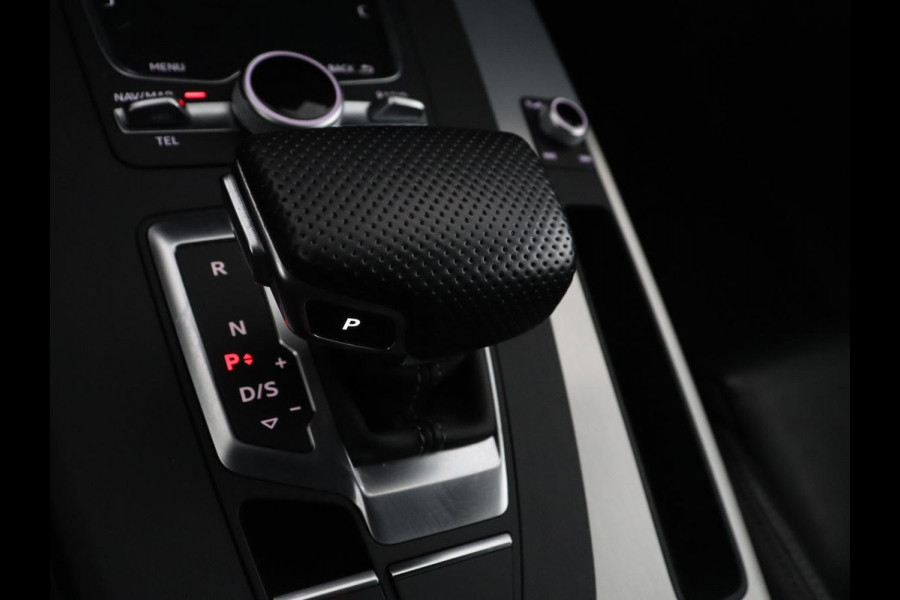 Audi Q5 55 TFSI e quattro Competition | SOH 91.8% | Leder | Panoramadak | Adaptive cruise | Virtual Dashboard | Stoelverwarming | Camera | Park assist |