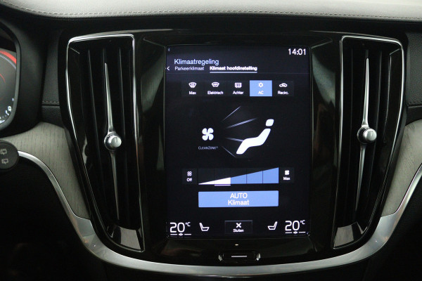 Volvo V60 2.0 T6 Recharge AWD Inscription (PANORAMADAK, TREKHAAK, CAMERA, STOELVERWARMING, ELEKTR STOELEN)