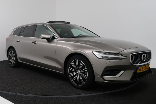 Volvo V60 2.0 T6 Recharge AWD Inscription (PANORAMADAK, TREKHAAK, CAMERA, STOELVERWARMING, ELEKTR STOELEN)