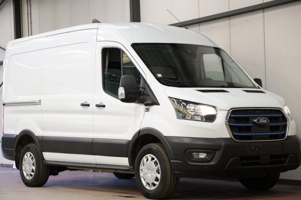 Ford E-Transit 350 L2H2 Trend 68 kWh CARPLAY CAMERA