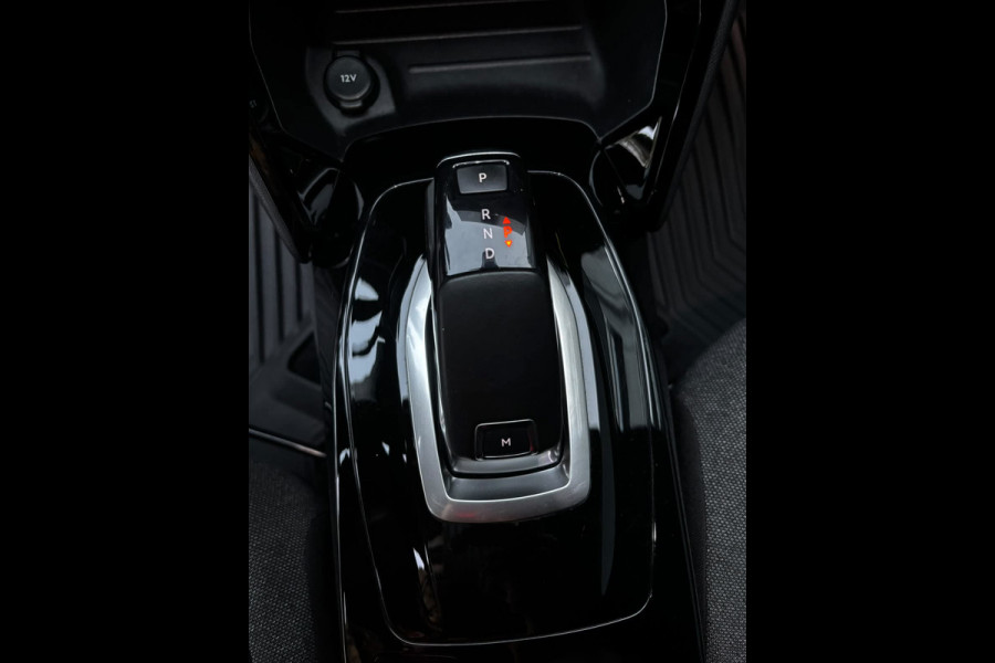 Peugeot 208 1.2 PureTech GT KEYLESS|CARPLAY|CAMERA|NAVI|NWE APK