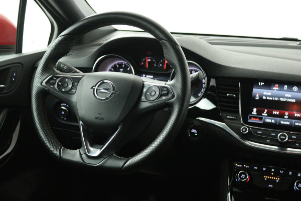 Opel Astra 1.4 Innovation (ACHTERUITRIJCAMERA, NAVIGATIE, PARKEERSENSOREN)