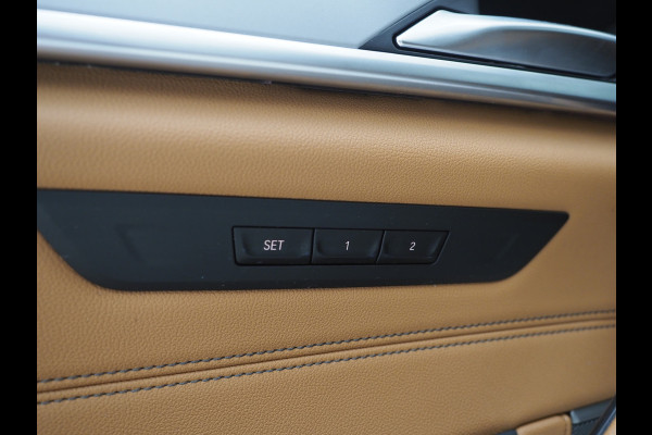 BMW 5 Serie Touring 530e High Executive | Leder | Trekhaak | Harman/Kardon | 360 | HUD | Memory | Sfeerlicht | Carplay