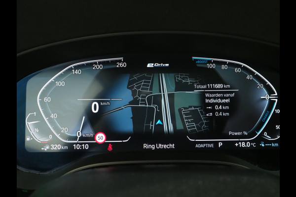 BMW 5 Serie Touring 530e High Executive | Leder | Trekhaak | Harman/Kardon | 360 | HUD | Memory | Sfeerlicht | Carplay