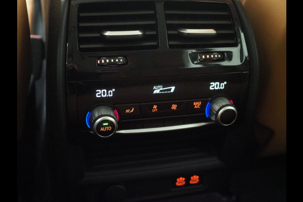 BMW 5 Serie Touring 530e High Executive | Leder | Trekhaak | Harman/Kardon | 360 | HUD | Memory | Sfeerlicht | Carplay