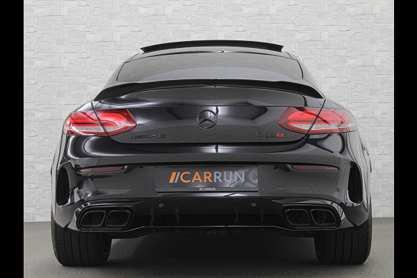 Mercedes-Benz C-Klasse Coupé 63 S AMG | Keramisch | Schaalstoelen | Carbon | AMG Driver's Package | Aero-Pakket | Panorama | Burmester | 12 maanden Bovag Garantie | Multi-Beam LED | Memory | ACC | Rij-Assistentie Pakket | Keyless-Go | Sfeerverlichting | Carplay | Rijklaarprijs.