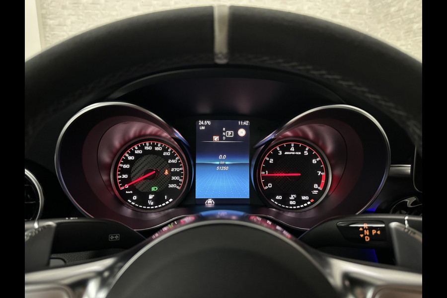 Mercedes-Benz C-Klasse Coupé 63 S AMG | Keramisch | Schaalstoelen | Carbon | AMG Driver's Package | Aero-Pakket | Panorama | Burmester | 12 maanden Bovag Garantie | Multi-Beam LED | Memory | ACC | Rij-Assistentie Pakket | Keyless-Go | Sfeerverlichting | Carplay | Rijklaarprijs.