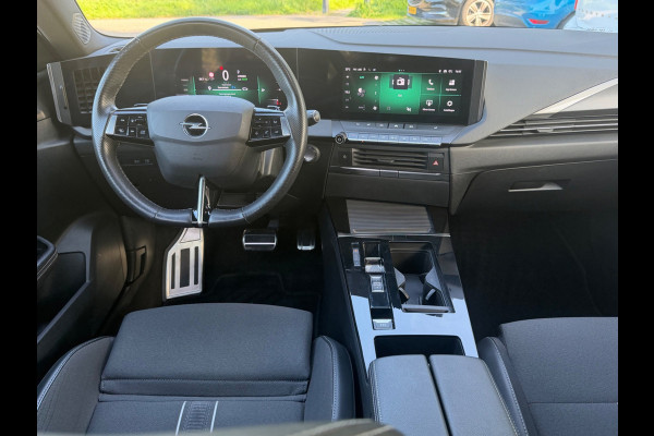 Opel Astra SPORTS TOURER 1.6 Turbo Automaat Plug In Hybrid GS Black line, rondom zicht camera, stoel en stuur verwarming,