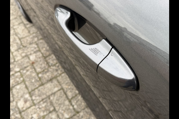 Ford Fiesta EcoB.Hybrid. ST-LINE X AUTOMAAT!