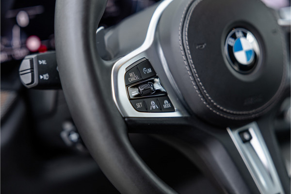 BMW X5 xDrive45e High Executive M-Sport / 22 inch / Co-Pilot /