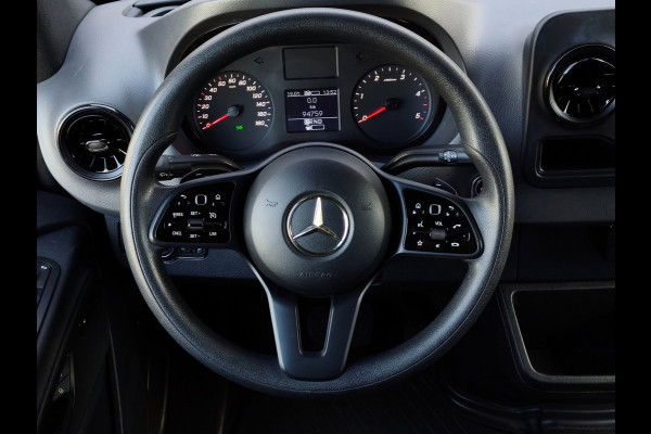 Mercedes-Benz Sprinter 316 RWD AUTOMAAT CRUISE CLIMA 2800KG TREKHAAK CAMERA STOELVERWARMING L2H2 BLACK EDITION