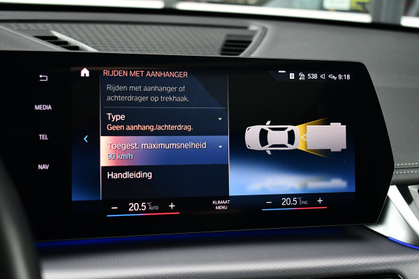 BMW iX1 xDrive30 M-Sport Pano ACC Trekh E-zetels HUD H/K Massage