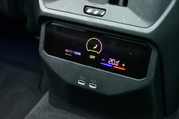 BMW X3 30e xDrive M-Sport ACC HUD 360 E-zetels Iconic-glow Brooklyngrau