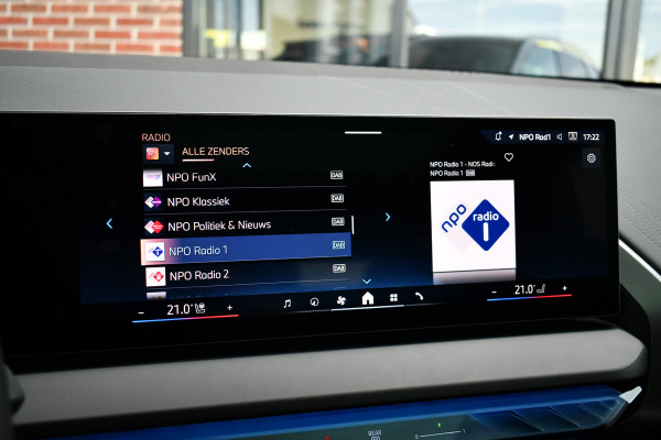 BMW X3 30e xDrive M-Sport ACC HUD 360 E-zetels Iconic-glow Brooklyngrau