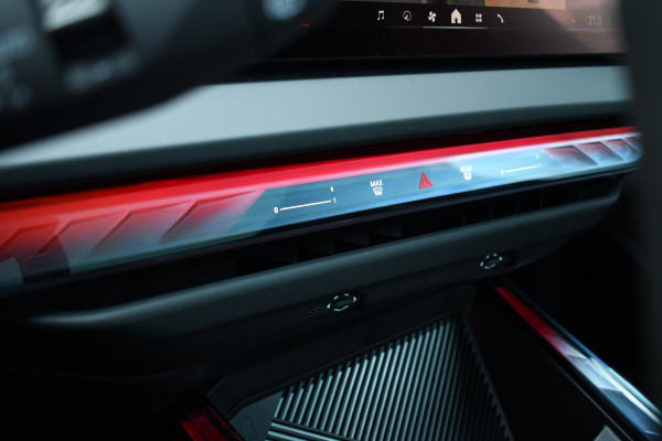 BMW X3 30e xDrive M-Sport ACC HUD 360 E-zetels Iconic-glow Brooklyngrau