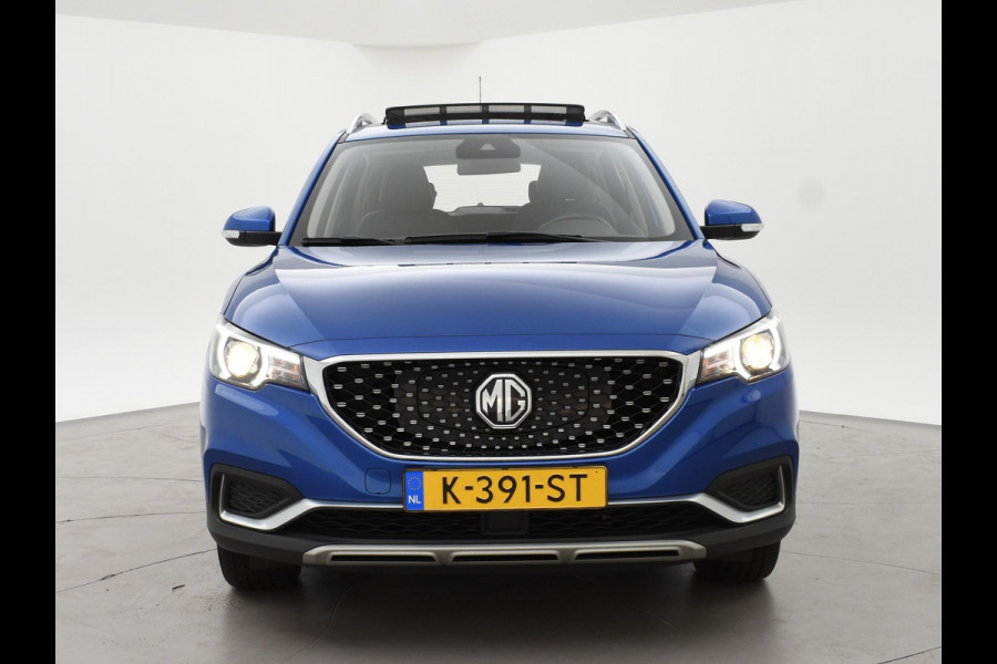 MG Mg Zs EV LUXURY 45 kWh + TREKHAAK | PANORAMA | JBL 95,1% SOH | LEDER | CAMERA | ADAPTIVE CRUISE | STOELVERWARMING