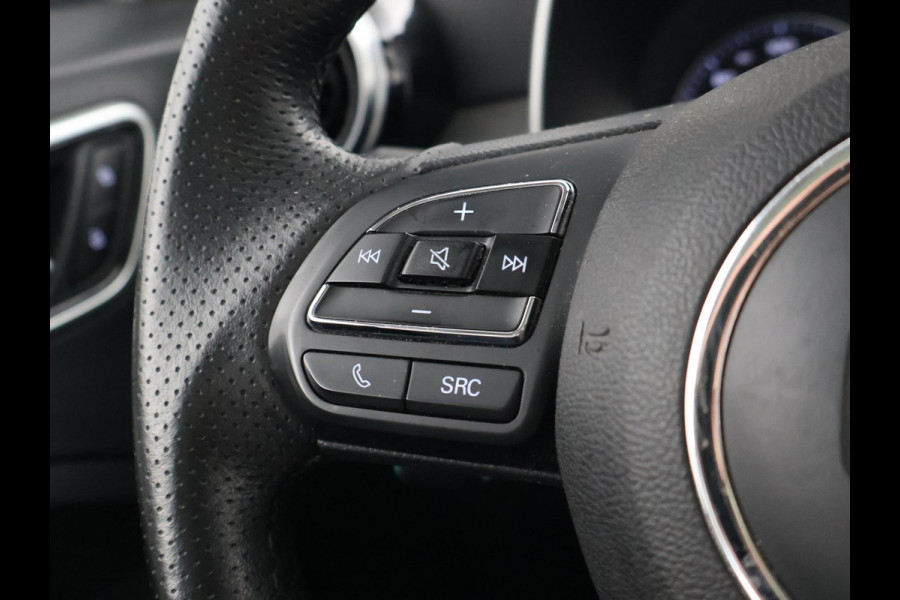 MG Mg Zs EV LUXURY 45 kWh + TREKHAAK | PANORAMA | JBL 95,1% SOH | LEDER | CAMERA | ADAPTIVE CRUISE | STOELVERWARMING