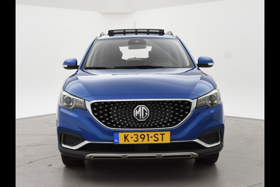 MG Mg Zs EV LUXURY 45 kWh + TREKHAAK | PANORAMA | JBL 95,1% SOH | LEDER | CAMERA | ADAPTIVE CRUISE | STOELVERWARMING