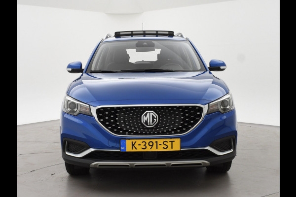 MG Mg Zs EV LUXURY 45 kWh + TREKHAAK | PANORAMA | JBL 95,1% SOH | LEDER | CAMERA | ADAPTIVE CRUISE | STOELVERWARMING