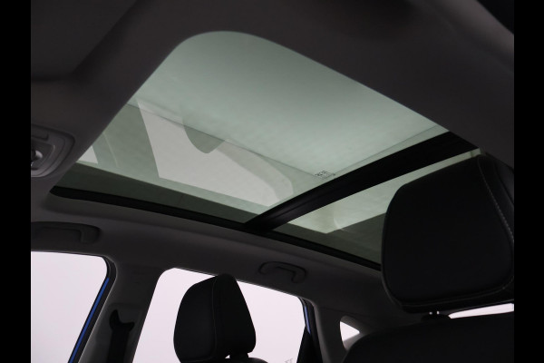 MG Mg Zs EV LUXURY 45 kWh + TREKHAAK | PANORAMA | JBL 95,1% SOH | LEDER | CAMERA | ADAPTIVE CRUISE | STOELVERWARMING