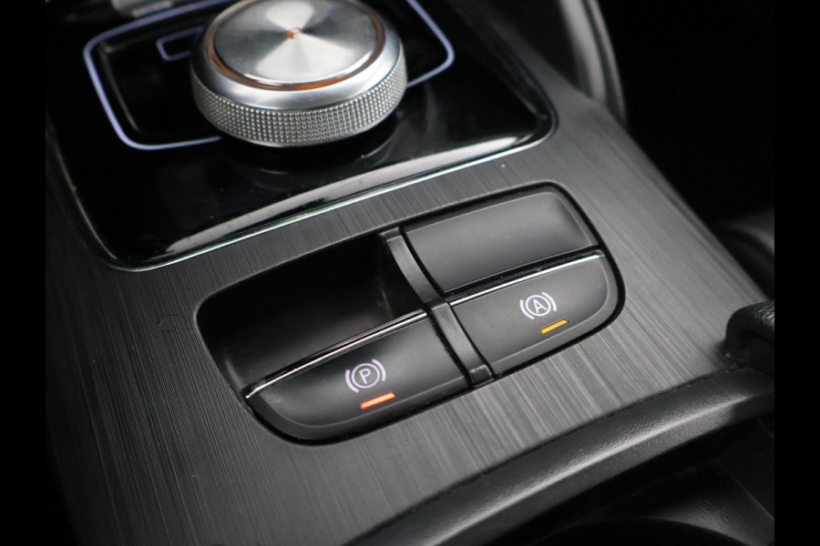 MG Mg Zs EV LUXURY 45 kWh + TREKHAAK | PANORAMA | JBL 95,1% SOH | LEDER | CAMERA | ADAPTIVE CRUISE | STOELVERWARMING