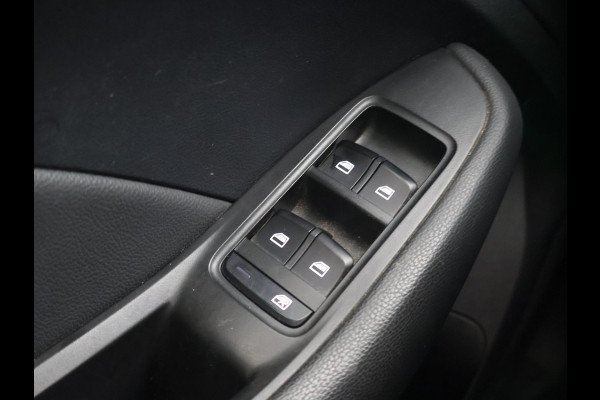 MG Mg Zs EV LUXURY 45 kWh + TREKHAAK | PANORAMA | JBL 95,1% SOH | LEDER | CAMERA | ADAPTIVE CRUISE | STOELVERWARMING