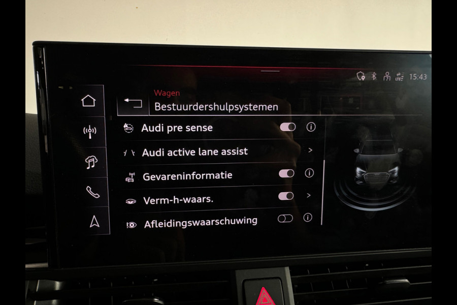 Audi A4 AVANT 35 TFSI S Competition Sfeer|Camera|Keyless|Lane Assist|Cruise