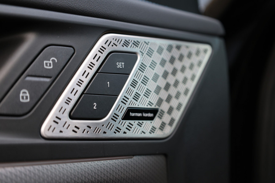 BMW X1 xDrive30e | M-SPORT | NAP! | PANO | H/K AUDIO | MEMORY | 20'' | KEYLESS | LED ADAPTIEF |