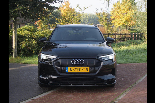 Audi e-tron 55 quattro Advanced edition Plus 95 kWh | SOH 93% | Black Optic Pakket | Maxton Spoiler | Camera | Sfeerverlichting | NL-Auto |