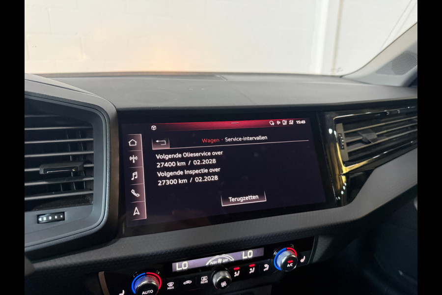 Audi A1 SPORTBACK 30 TFSI*Stoelverwarming*Parkeersensoren*